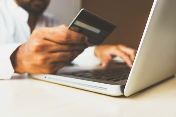 Shopping online with credit card